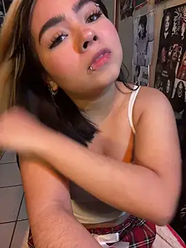 Snapshot of pinkybombon chatting on 26, 2, 2026 pinkybombon online show from 26, 2, 2026