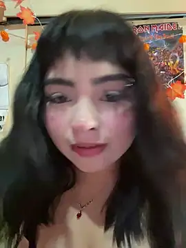 Snapshot of pinkybombon chatting on 12, 6, 2026 pinkybombon online show from 12, 6, 2026