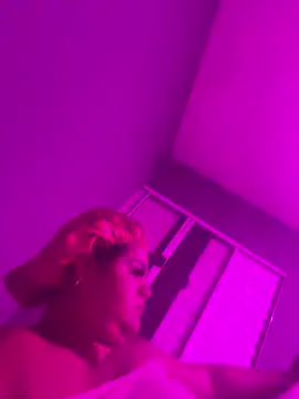 MorenaCariok online show from 5, 5, 2026