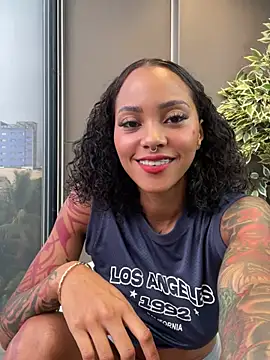 LizStorm  online show from 7, 6, 2026