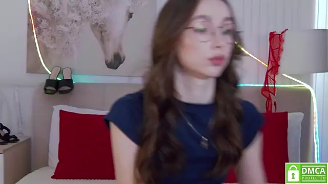 Emily Simon online show from 24, 4, 2026