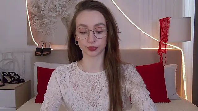 Emily Simon online show from 7, 5, 2026