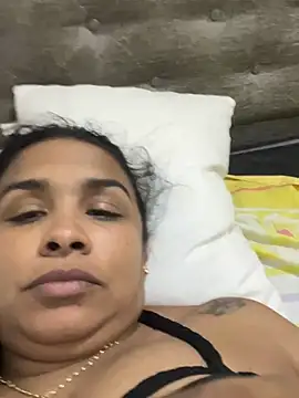 Valeriacaliente online show from 15, 1, 2026