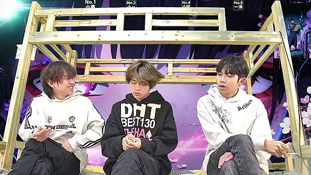 xiaohuangren01 online show from 20, 3, 2026