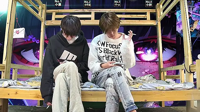 xiaohuangren01 online show from 13, 3, 2026