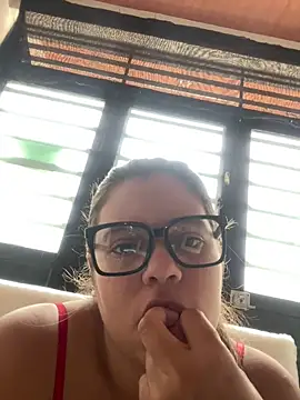 Julissa x online show from 13, 2, 2026