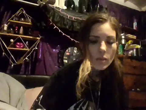 Snapshot of allymoon1369 chatting on 3, 5, 2026 allymoon1369 online show from 3, 5, 2026