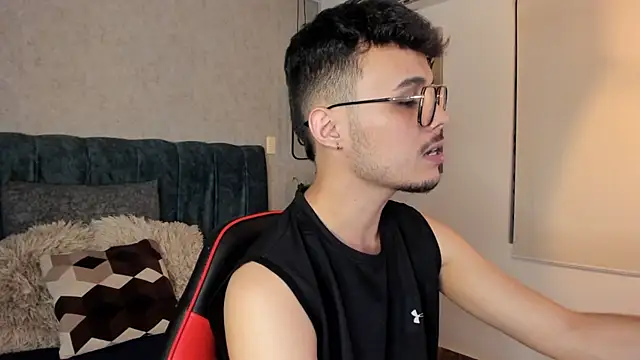 Snapshot of Alhan_Twink chatting on 7, 7, 2026 Alhan Twink online show from 7, 7, 2026