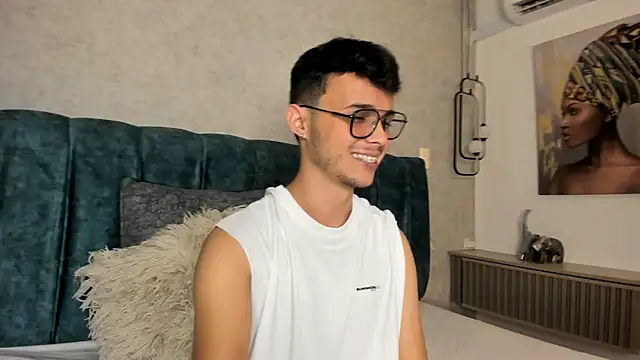 Snapshot of Alhan_Twink chatting on 9, 6, 2026 Alhan Twink online show from 9, 6, 2026