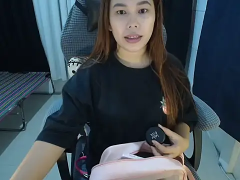 Snapshot of Bellashoweey chatting on 30, 6, 2026 Bellashoweey online show from 30, 6, 2026