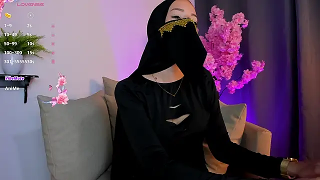 Snapshot of dolunay_farah chatting on 14, 1, 2026 dolunay farah online show from 14, 1, 2026