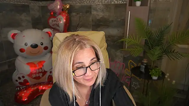 MiaRossy online show from 17, 2, 2026