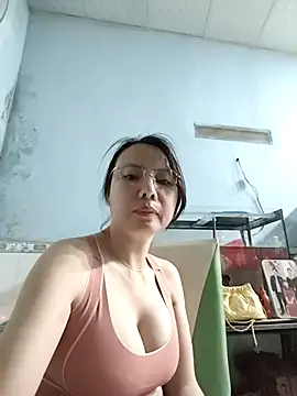 Snapshot of Famrita chatting on 3, 2, 2026 Famrita online show from 3, 2, 2026