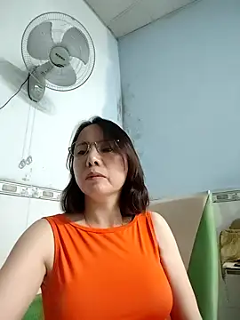 Snapshot of Famrita chatting on 19, 2, 2026 Famrita online show from 19, 2, 2026