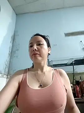 Snapshot of Famrita chatting on 25, 2, 2026 Famrita online show from 25, 2, 2026