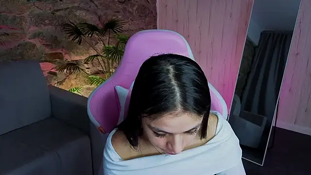 Kim Bless online show from 5, 2, 2026