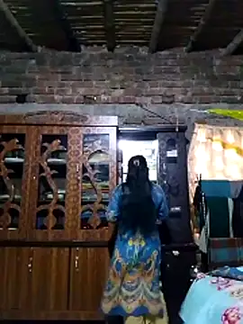 Hot Sweeti online show from 15, 4, 2026