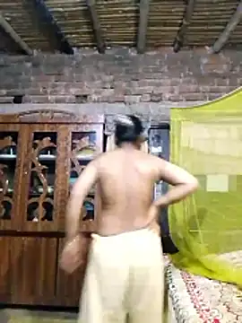 Hot Sweeti online show from 7, 5, 2026