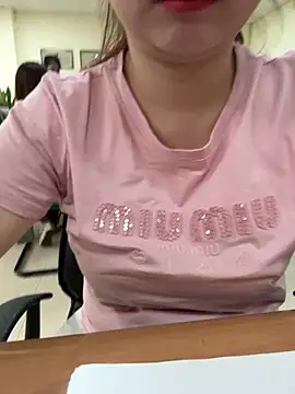 Donna9696 online show from 14, 4, 2026