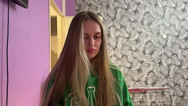 FelicidadChiariello online show from 15, 1, 2026