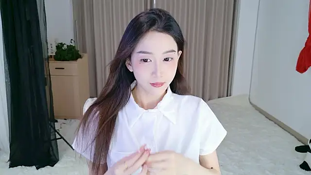 Dancing-Coco12 online show from 10, 2, 2026