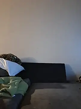 LadySn0w26 online show from 15, 4, 2026