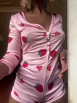 NaughtyShawdy online show from 8, 4, 2026