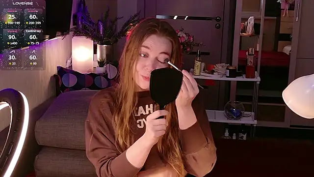 bratwifelina online show from 31, 3, 2026