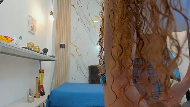 Zoey Taylor07 online show from 6, 3, 2026