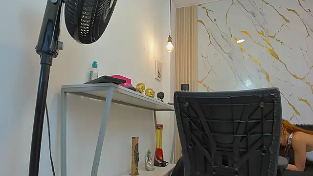 Zoey Taylor07 online show from 8, 4, 2026