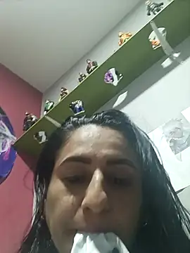 Luna seductora12 online show from 10, 2, 2026