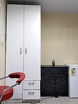 LUNAARXO1 online show from 8, 4, 2026