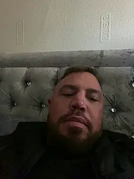 Snapshot of mancguy20 chatting on 5, 8, 2026 mancguy20 online show from 5, 8, 2026