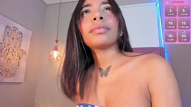 Scarlet Vixen  online show from 6, 5, 2026