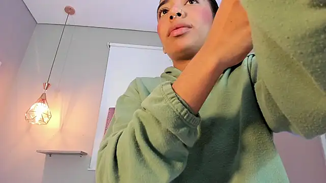 Scarlet Vixen  online show from 13, 3, 2026