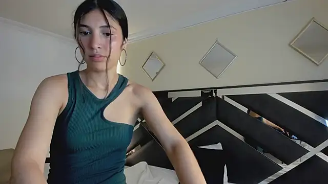 Ambarross  online show from 9, 4, 2026