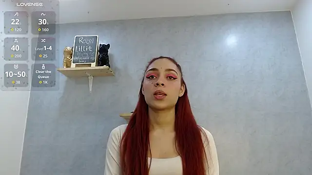 shopie moon  online show from 15, 1, 2026