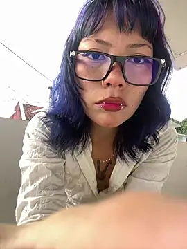 Namii cute online show from 18, 1, 2026