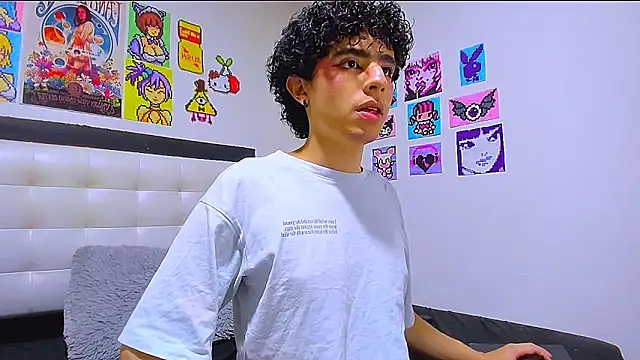 Snapshot of LuanRush_ chatting on 3, 3, 2026 LuanRush online show from 3, 3, 2026