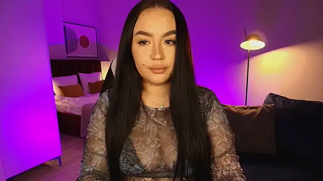 tinafox  online show from 18, 2, 2026