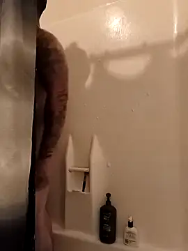 ThickaThuckDick07 online show from 4, 4, 2026