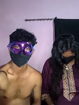 hotcopuleandsweet online show from 3, 4, 2026