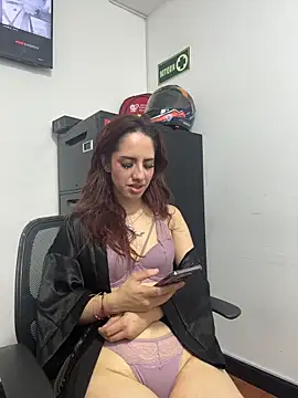 elodie rouge online show from 11, 6, 2026