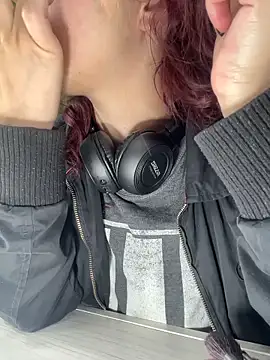 elodie rouge online show from 23, 3, 2026