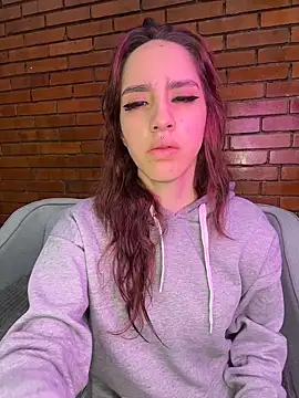 elodie rouge online show from 16, 6, 2026