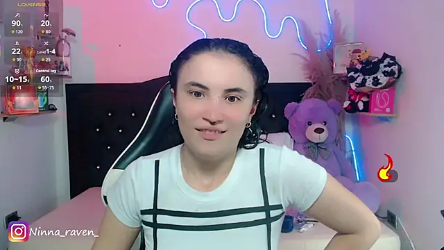 Snapshot of AriaDark chatting on 13, 6, 2026 AriaDark online show from 13, 6, 2026