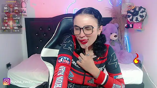 Snapshot of AriaDark chatting on 11, 6, 2026 AriaDark online show from 11, 6, 2026
