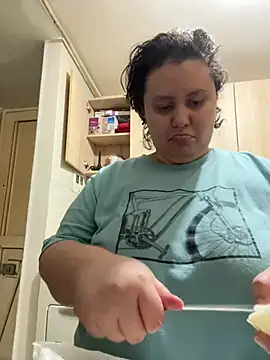 RavenEllieUniverse online show from 11, 2, 2026