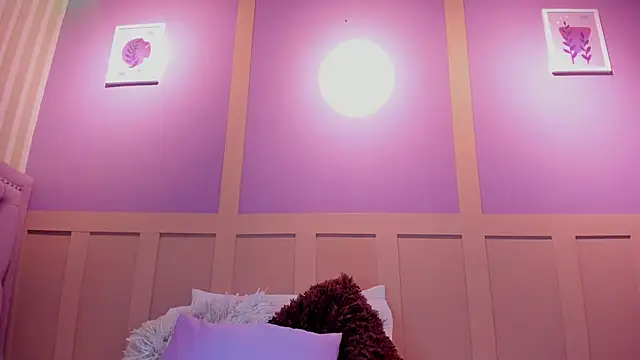 Snapshot of LilithAllenn chatting on 22, 2, 2026 LilithAllenn online show from 22, 2, 2026