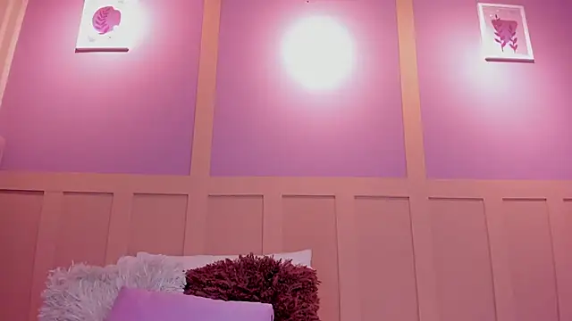 Snapshot of LilithAllenn chatting on 24, 2, 2026 LilithAllenn online show from 24, 2, 2026